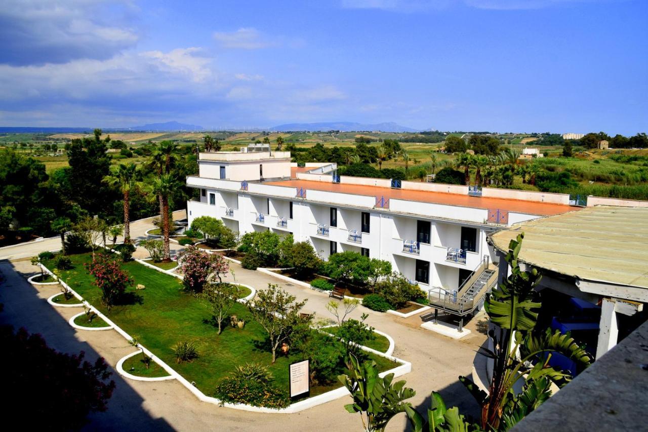 Hotel Zeta Club Selinunte à Marinella di Selinunte Extérieur photo